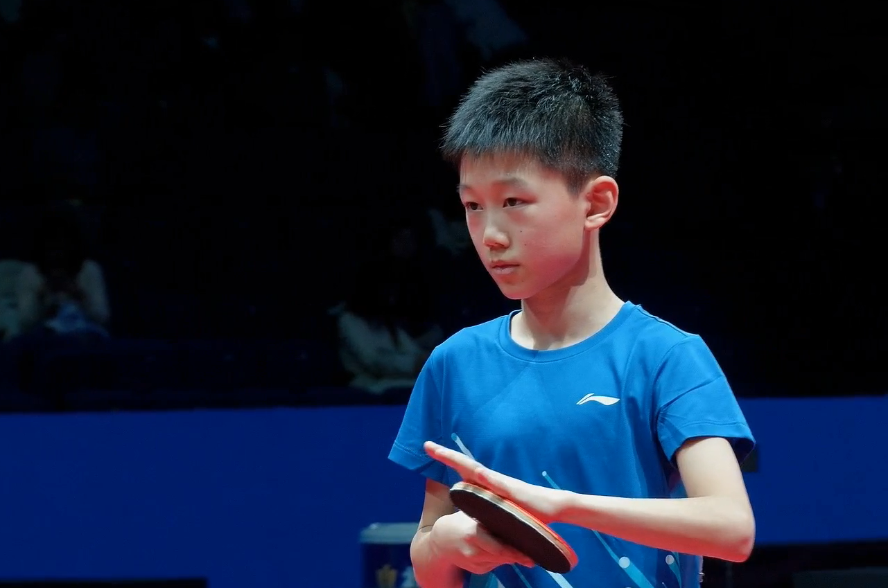 开云下载-连夺三冠！国乒10岁削球天才新星崛起：偶像是马龙，霸气握拳庆祝