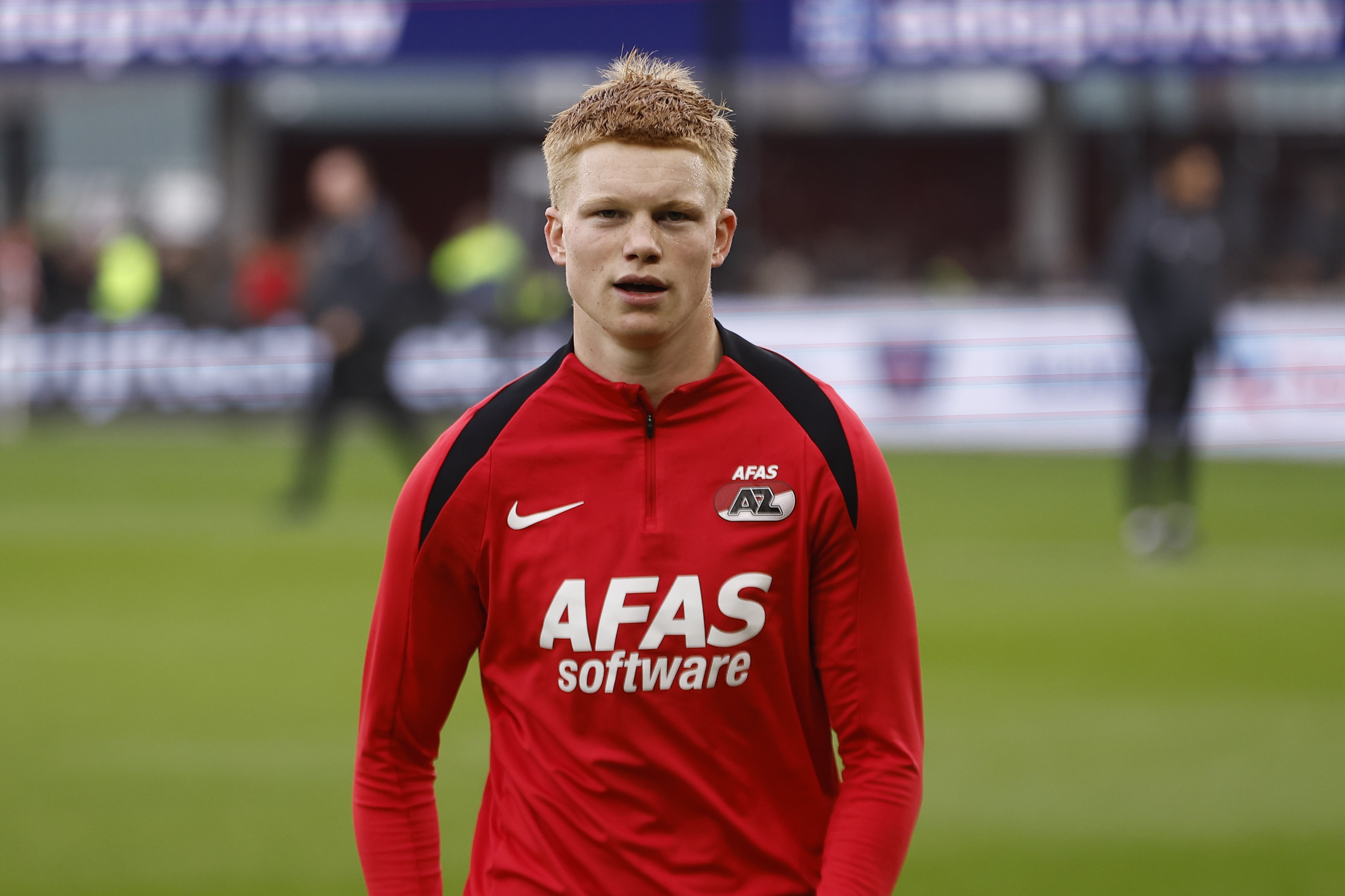 开云app-罗马诺：皇马和纽卡等队有意斯米特，阿尔克马尔要价至少6000万欧