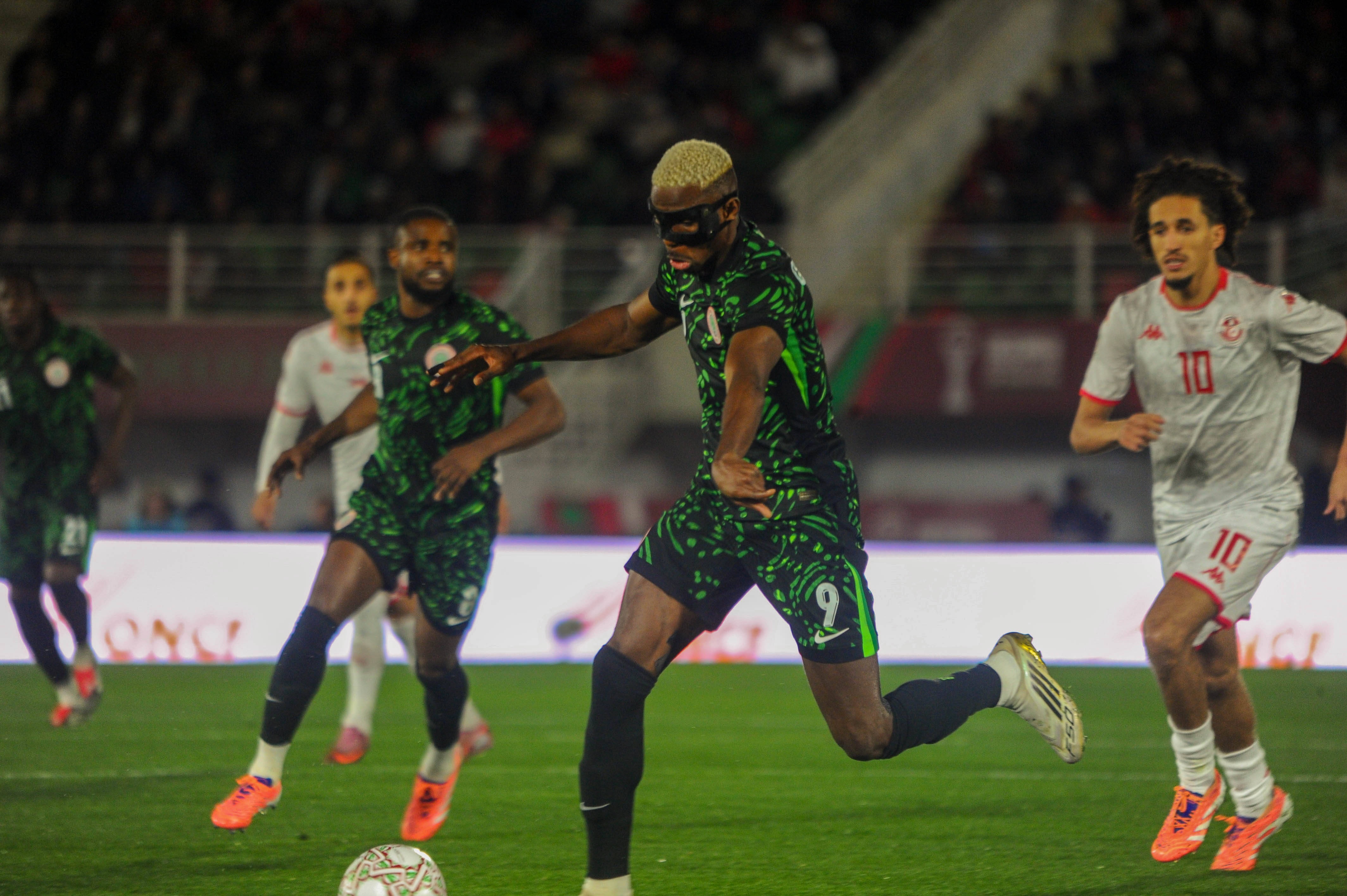 开云登录入口-非洲杯参与进球榜：卢克曼压奥斯梅恩居首 迪亚斯、萨拉赫并列第3