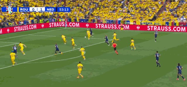 1719940658592008488.gif 德佩.gif