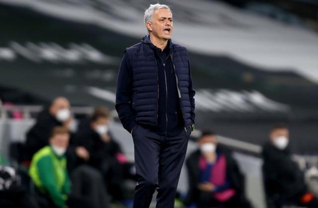 开云平台-穆里尼奥：阿利的麻烦事都结束了 我们有一块瑰宝