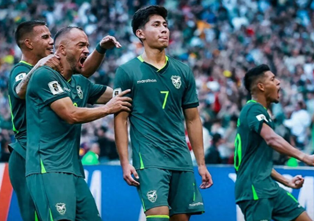 开云体育官网-2-1！亚洲第9队挺进世界杯，为这一刻等待了40年，跟法国挪威同组|伊拉克|玻利维亚|附加赛|男足|洲际附加赛_新浪体育_新浪新闻